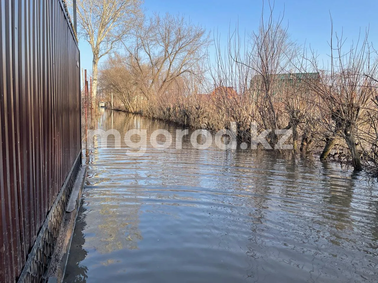 Еще один ребенок утонул в талой воде в Актюбинской области