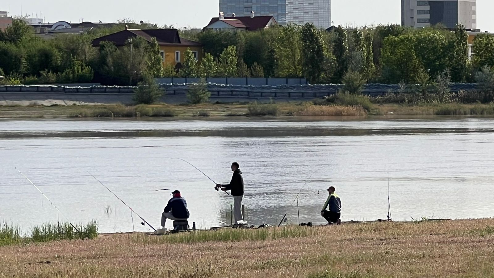 Мужчина утонул на рыбалке в Атырау