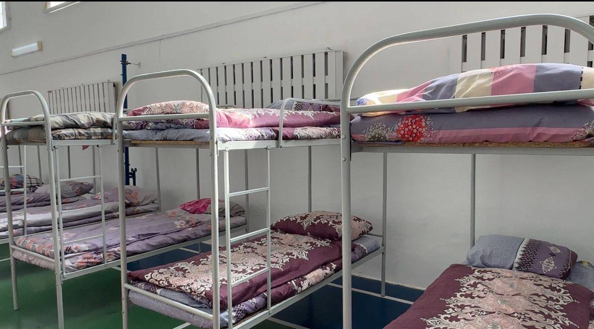 Получателей спецуслуг в Сарайшыке эвакуируют в Атырау при угрозе паводка