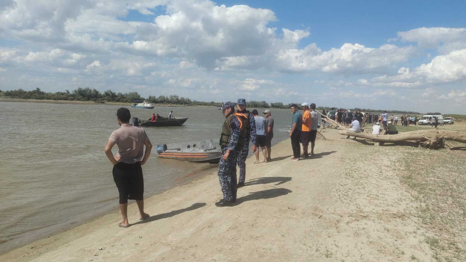 В пригороде Атырау вновь утонули двое детей 