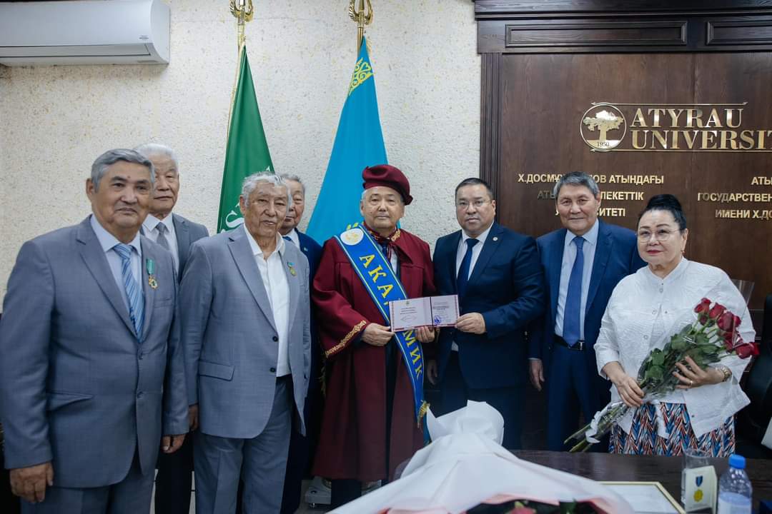 Звание «Академик общественной академии Каспийского региона» присвоено Максиму Избасову