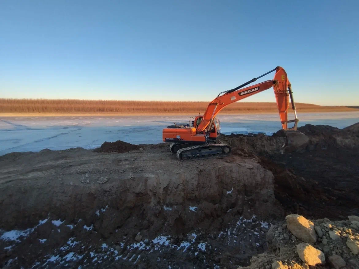 В Жылыойском районе углублено 65 километров канала Курсай и реки Жем