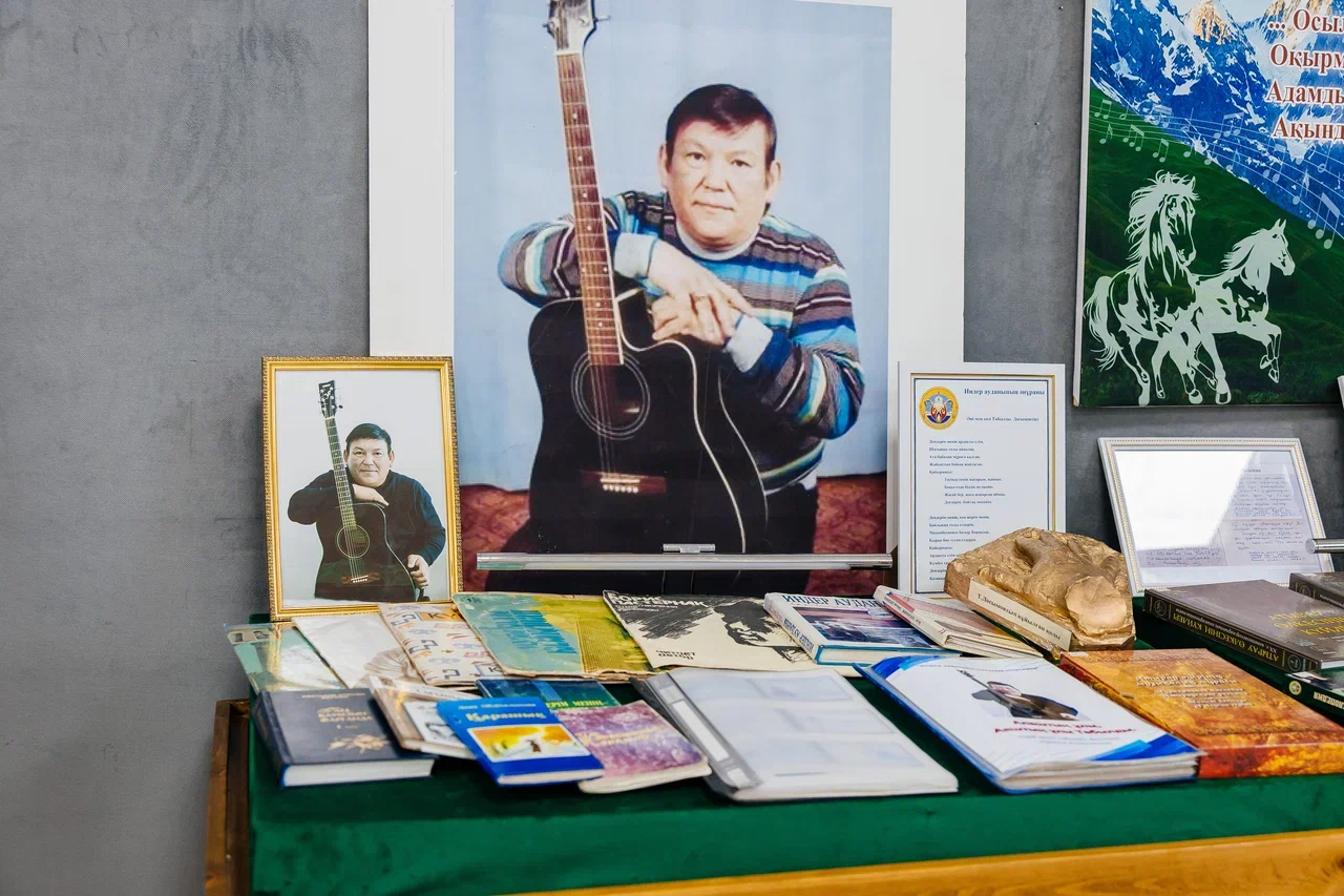 В Атырау масштабно отмечают 60-летие Табылды Досымова