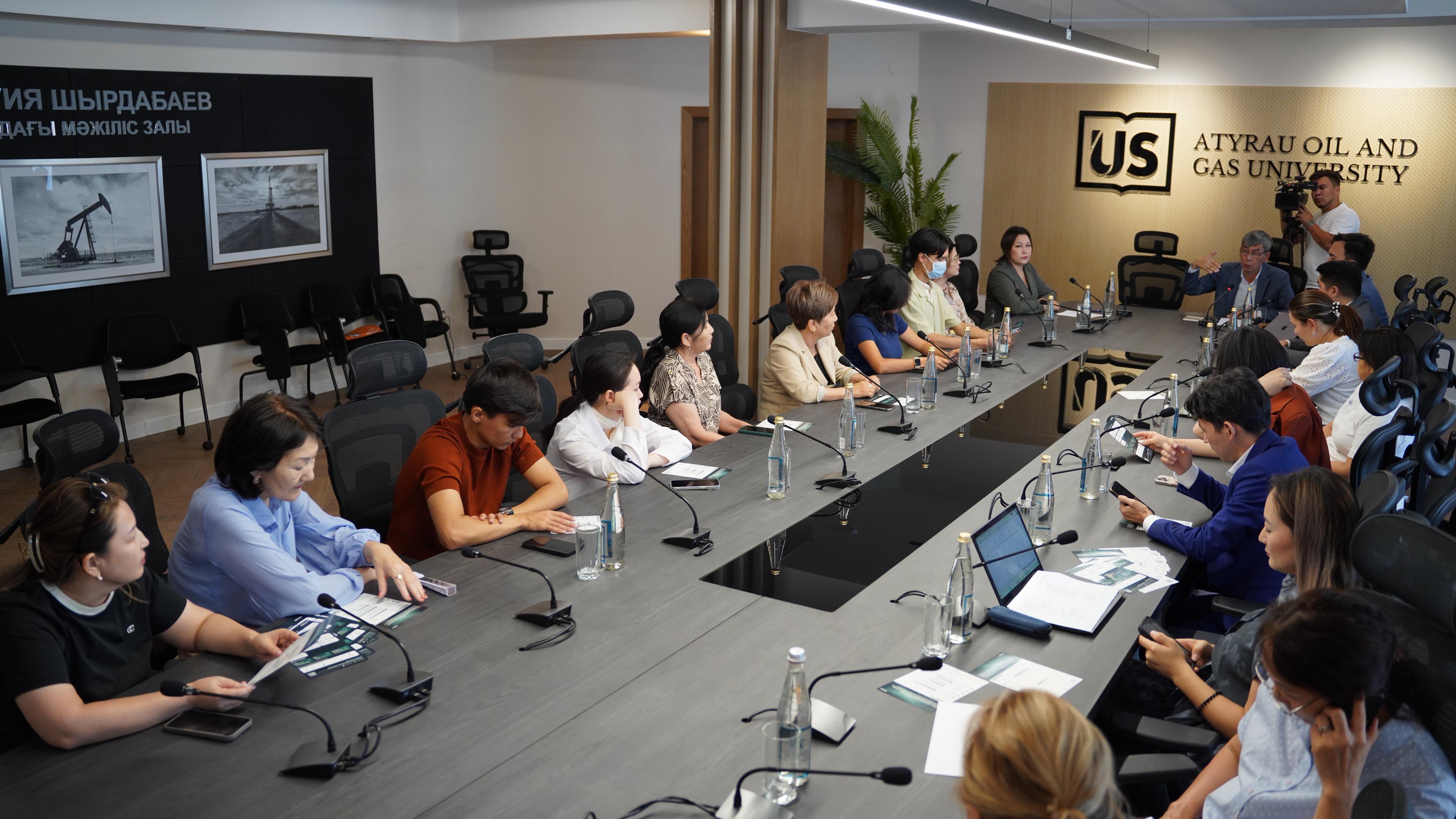 В Атырауском университете нефти и газа презентовали отечественную платформу Shai.Pro