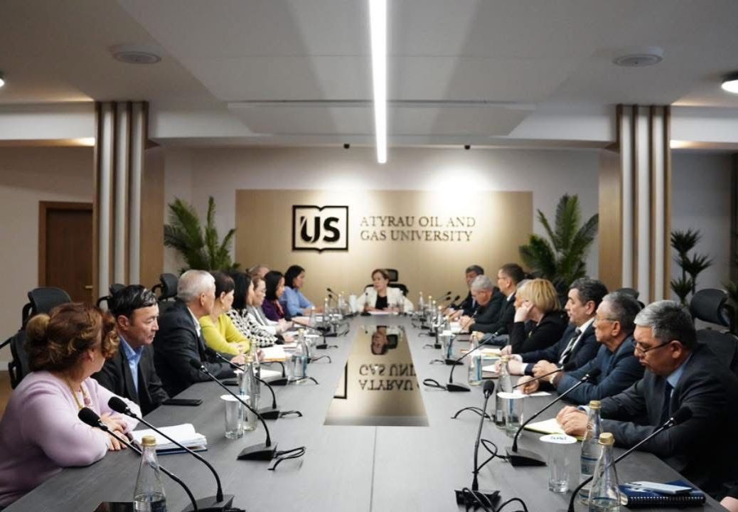 UTEBAYEV UNIVERSITY получил право присуждать степень PhD