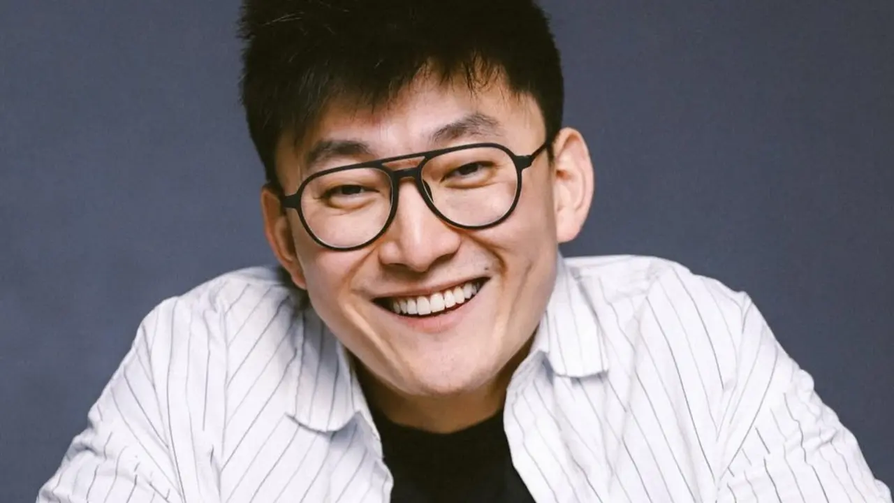 Победителем "Новой волны" стал певец из Казахстана  