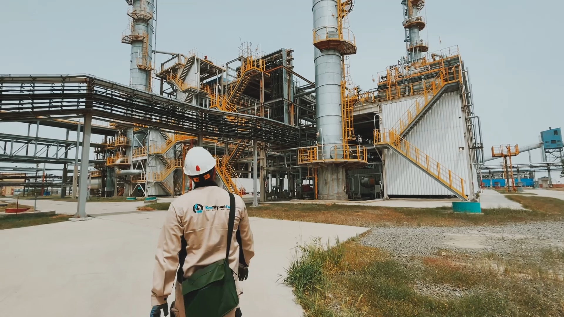 От сырья к инновациям: Казахстан укрепляет позиции в нефтегазохимии