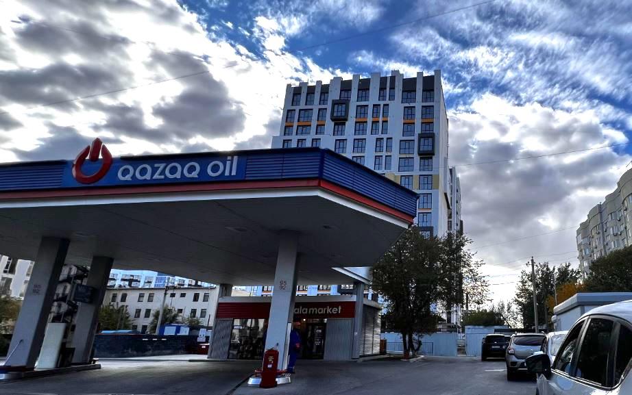 АЗС готова перенести здание ради продолжения строительства ЖК NB Towers в Атырау, но при одном условии