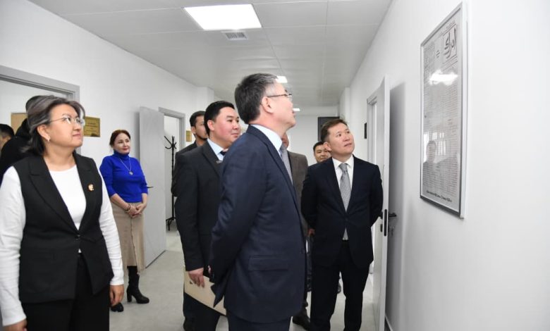 Серик Шапкенов ознакомился с результатами реконструкции медиахолдинга «Атырау-Акпарат»