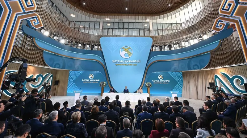 Ерлан Қарин: Бурабайдағы құрылтайдың нәтижесінде 6 заң қабылданып, 10 заң жұмысқа алынды 