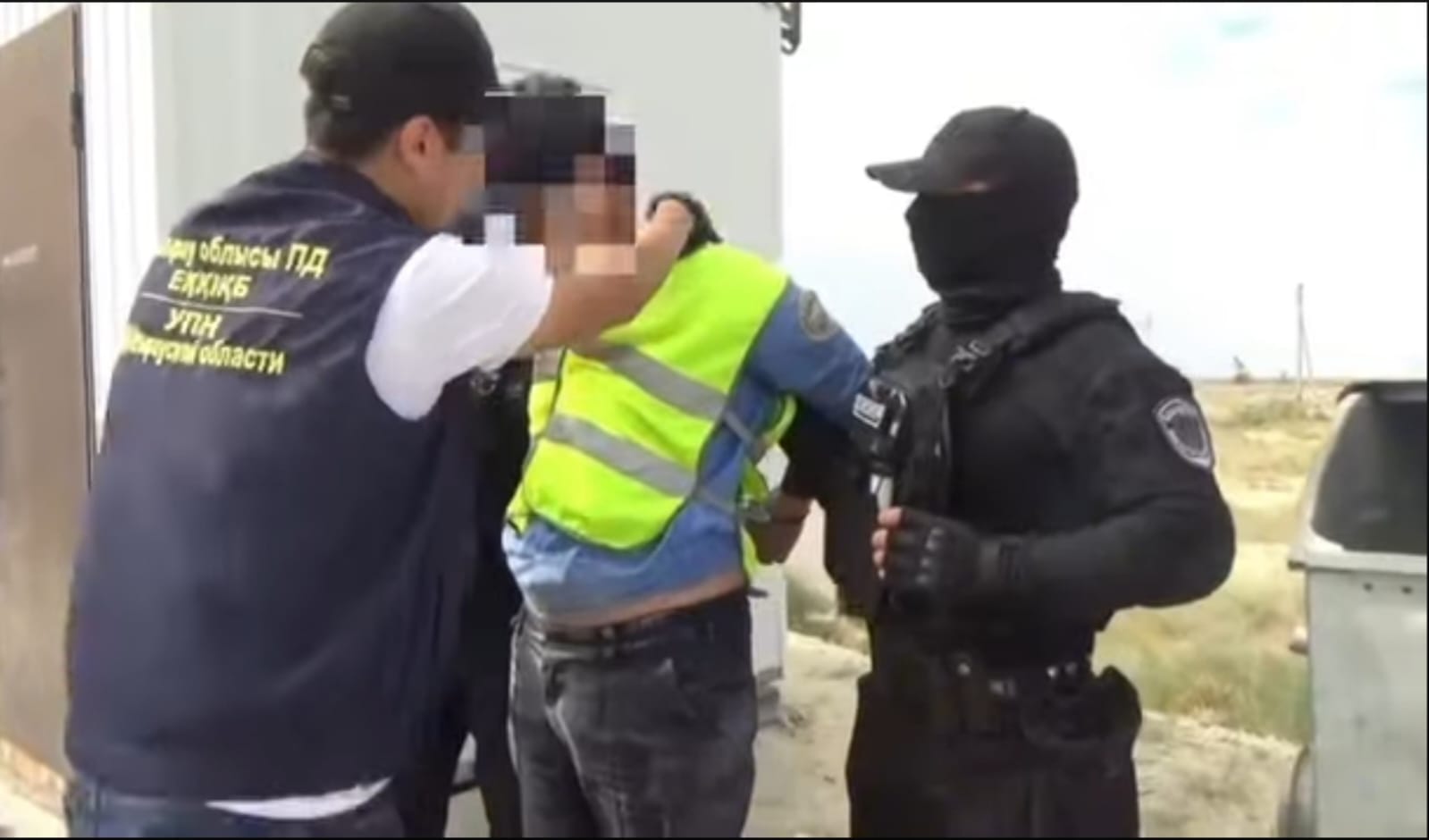 Атырауда қылмыскерлер есірткі сату үшін интернет-дүкен ашқан