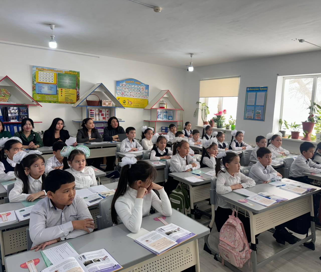 Как учителя Жылыойского района внедряют новые методики обучения в школьную практику