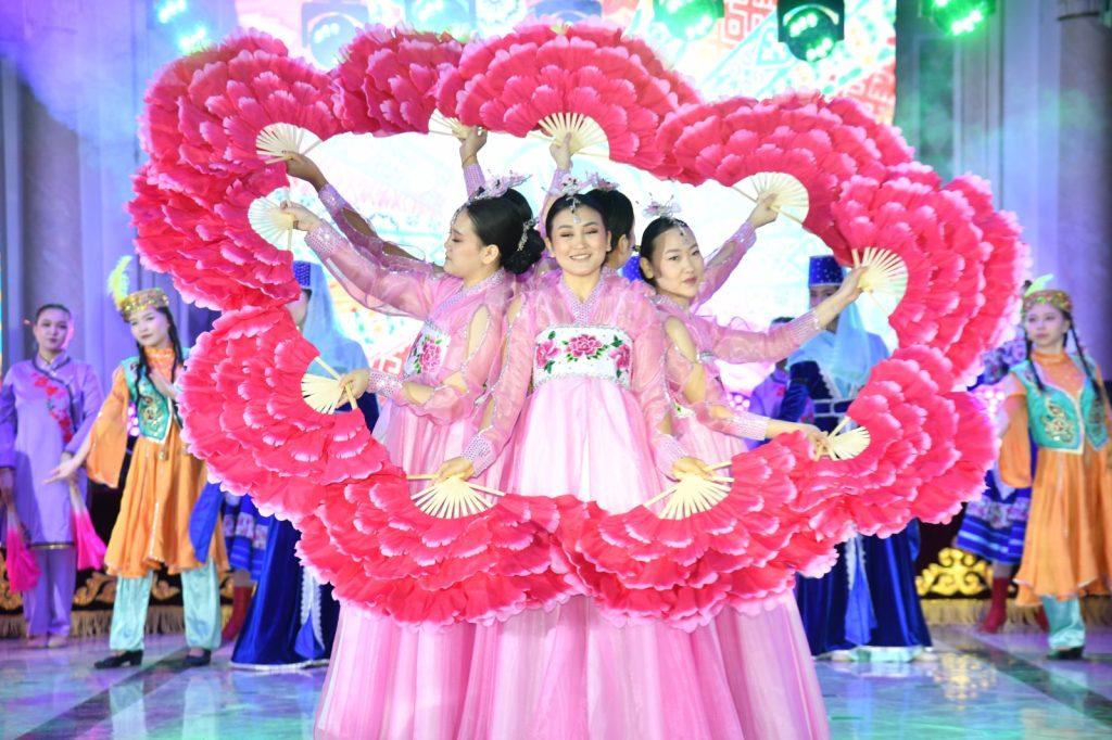 Атырауда Алғыс айту күні айрықша аталып өтті