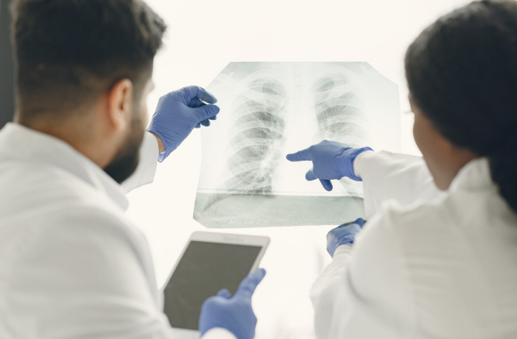 Ата Заңда медицинаға қатысты әлеуметтік кепілдіктердің сақталуы өте маңызды